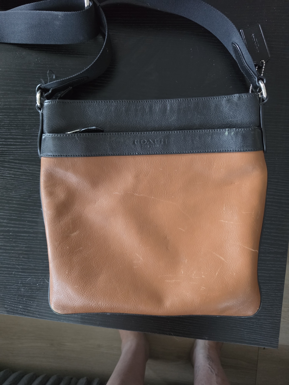 Coach Crossbody Womens - Picture 2 of 2